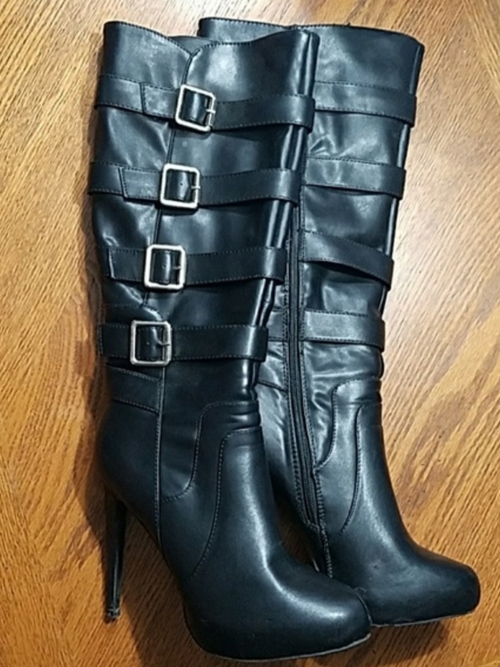 Black Buckle-Accent Stiletto Knee Boots